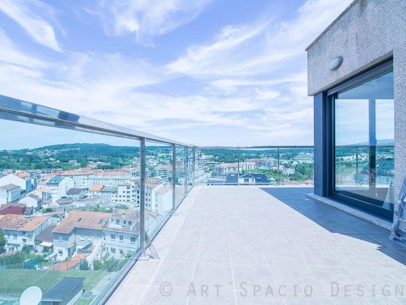 Ático con vistas, piscina y pista de tenis, a 200 metros de la playa Sanxenxo Esterno foto